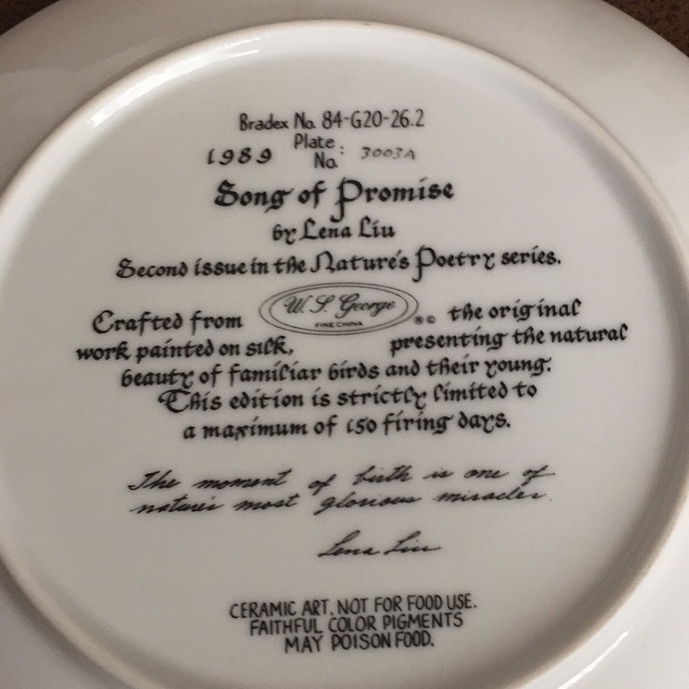 Song of Promise 1989 plate designed by Lena Lou Nature’s Poetry series - Picture 2 of 2
